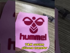 Logo 3D tùy chỉnh dán nhãn chuyển nhiệt silicone mềm để sử dụng quần áo