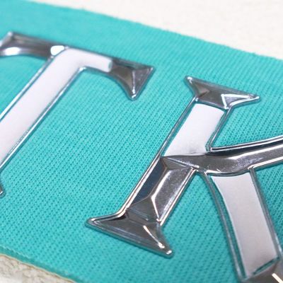 Custom TPU Heat Transfer Label 3D Transfer Patches Waterproof Metal Badges Suitable for Clothes Bags Shoes Durable Easy to Apply
