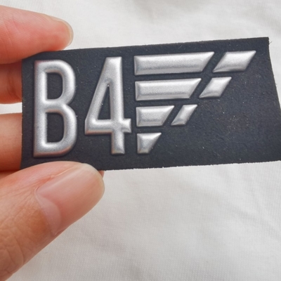 Logo 3D tùy chỉnh Iron On Patches, Huy hiệu TPU phản quang quần áo